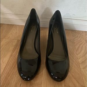 Cole Haan Black High Heels (Size 9.5)